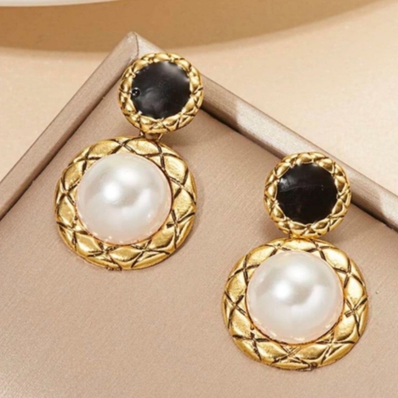 925 Sterling Silver Faux Pearl RoundDrop Earrings - Picture 2 of 4